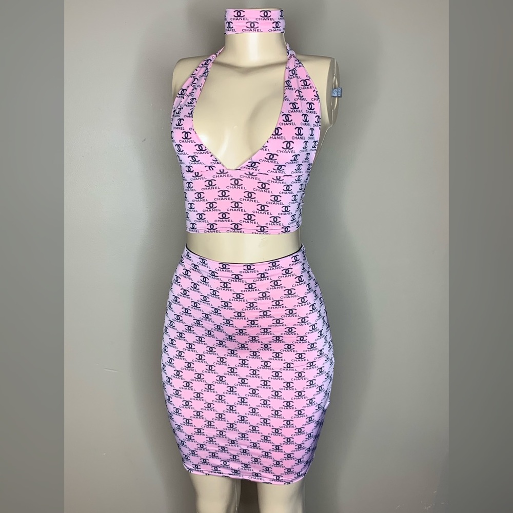 Two piece set